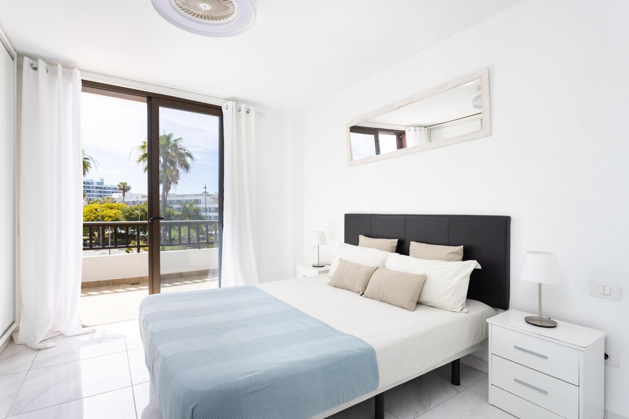 Classbnb - 3 Apartments 50M From The Las Americas Promenade Арона Экстерьер фото